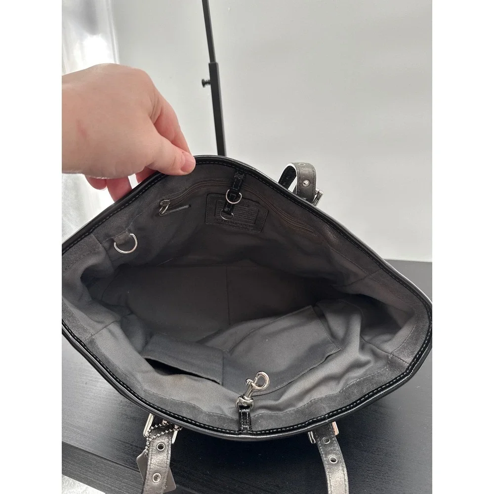 Coach Gallery Tote – Black Patent Leather‎ Studded Turnlock (H04Q-1432)